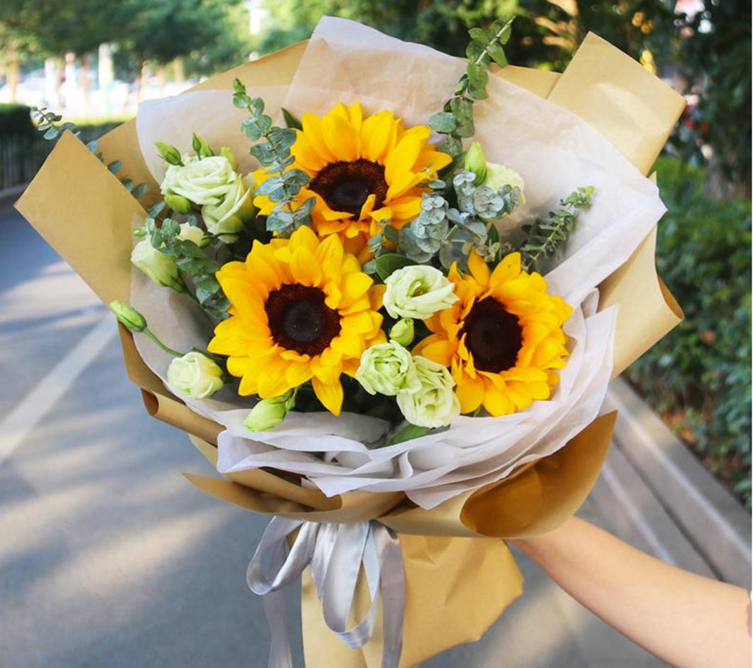 GOLDCOAST Sunflower bouquet